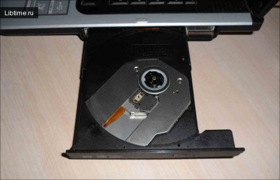 CD-RW drive