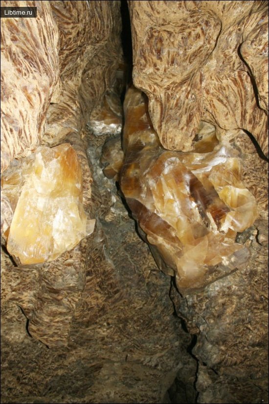 Lake Cave