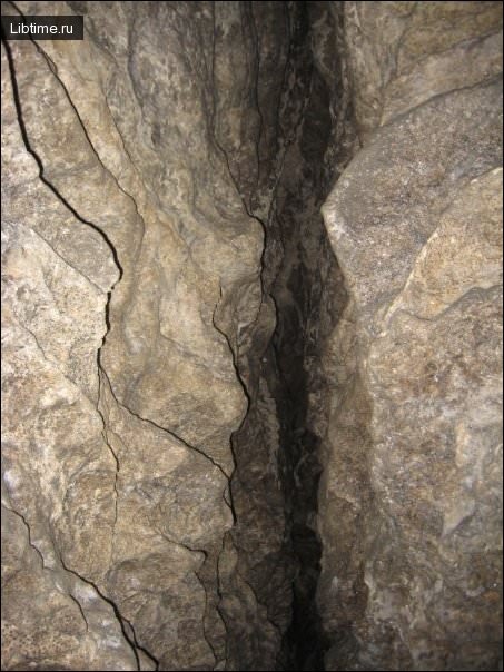 Narrow passages of Mlynki cave