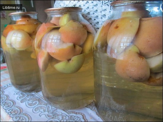 Компот из яблок и груш