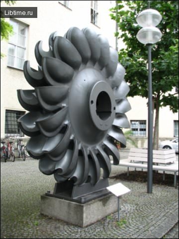 Pelton turbine