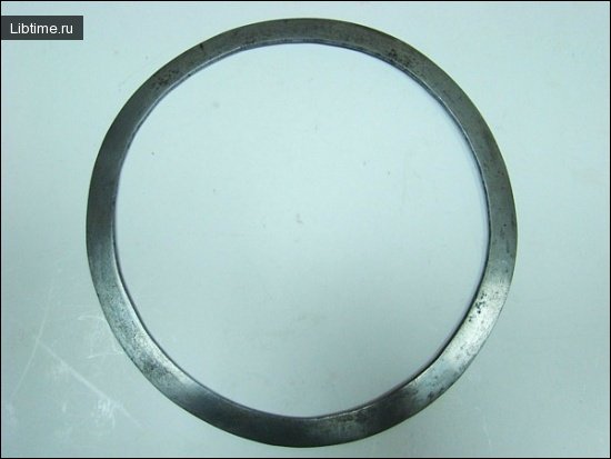 Damascus steel chakram