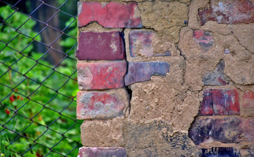 Difference between brittle and ductile materials