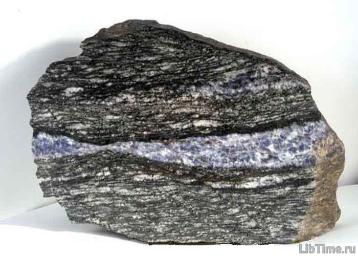 Gneiss mineral