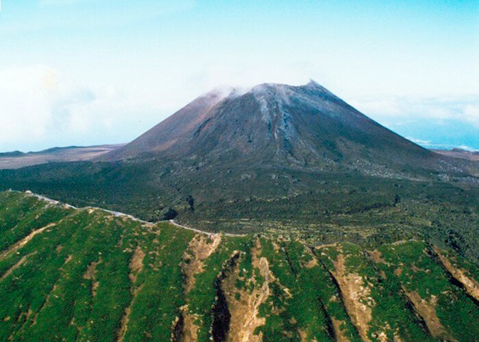 Tyatya volcano